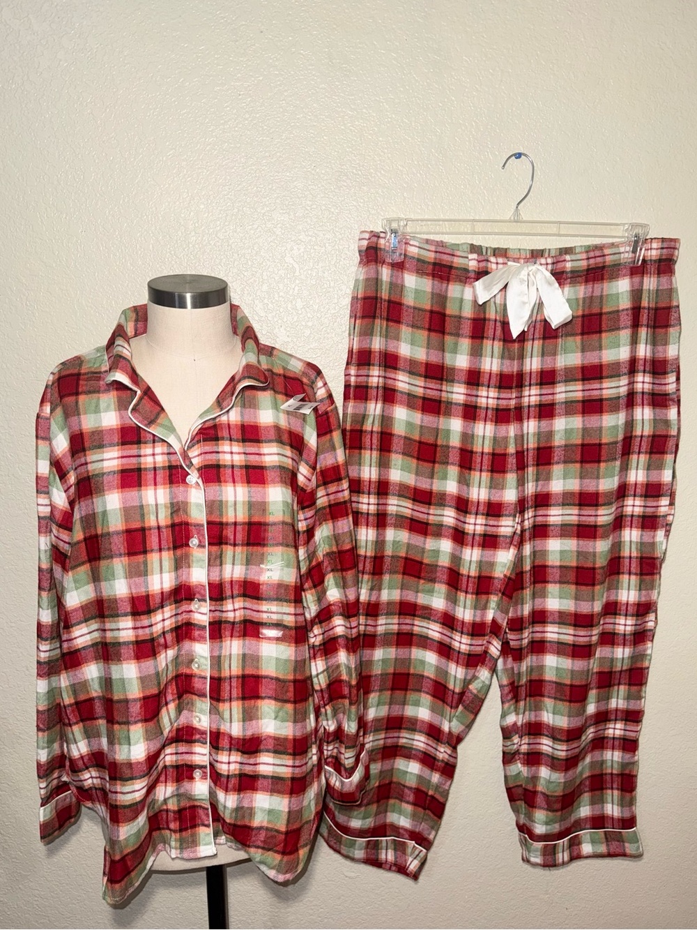 DIP Sleepwear XL Plaid Pajama Set Christmas Flannel Lounge NWT
